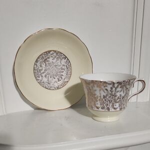 Vintage Tea cup and saucer Royal Vale England Gold Leaves and Flowers